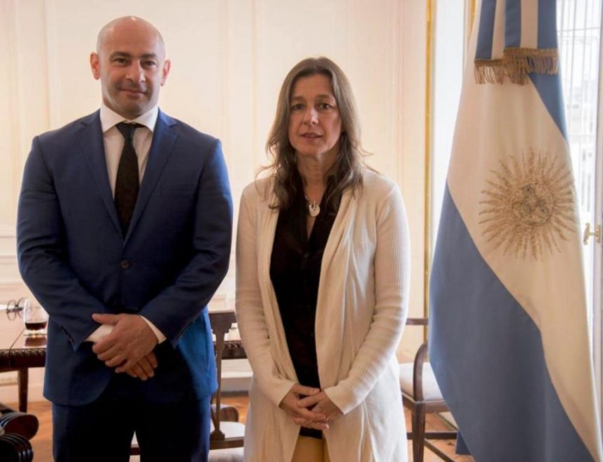 Tensiones: Massoni envió una nota a Frederic para que investigue a la policía aeroportuaria