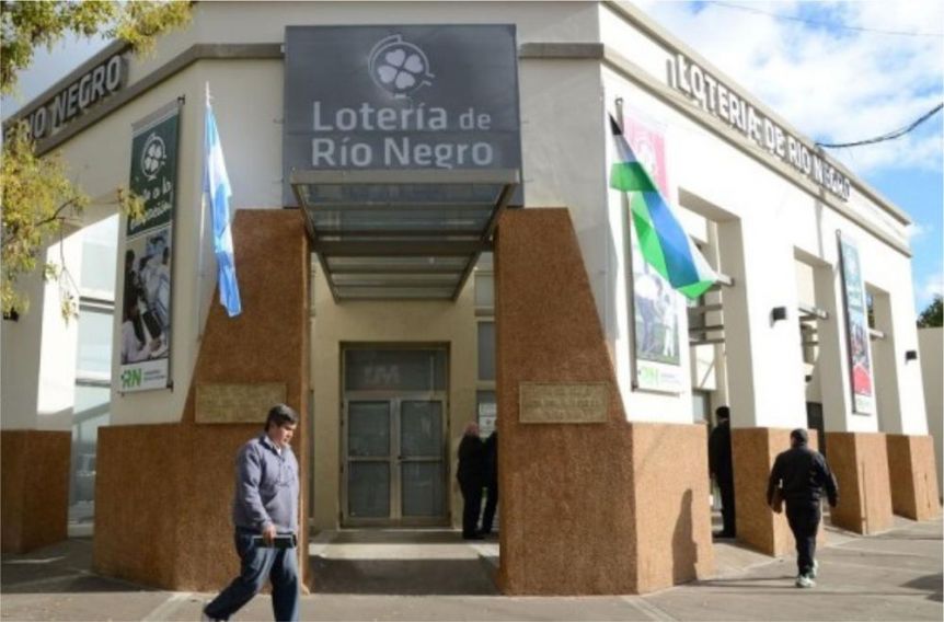 Lotería recibió el pago del canon para la terminal de Bariloche