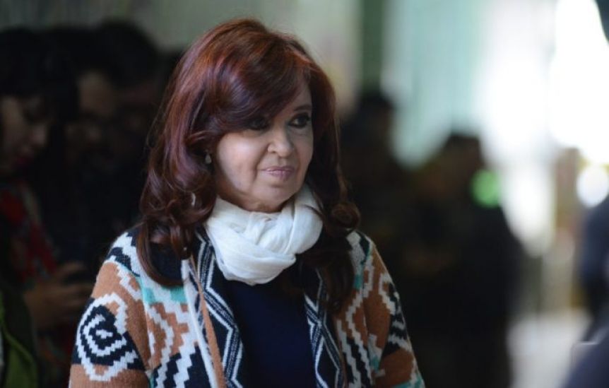 CFK vota en Gallegos, almuerza con Alicia y vuelve a Buenos Aires para esperar los resultados