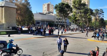 Gutierrez relacionó los cortes en la capital con un intento de sabotaje a Gaido