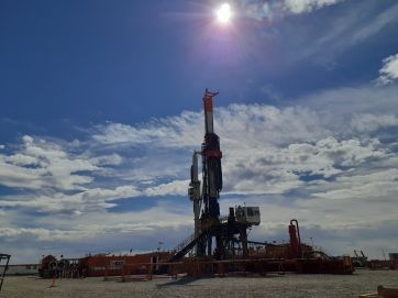 Se avanzó en la primera perforación no convencional en Santa Cruz