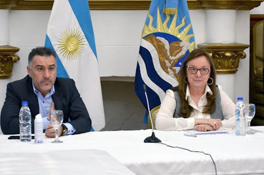 Alicia no define al sucesor de Alvarez pero pide enfocarse en la campaña