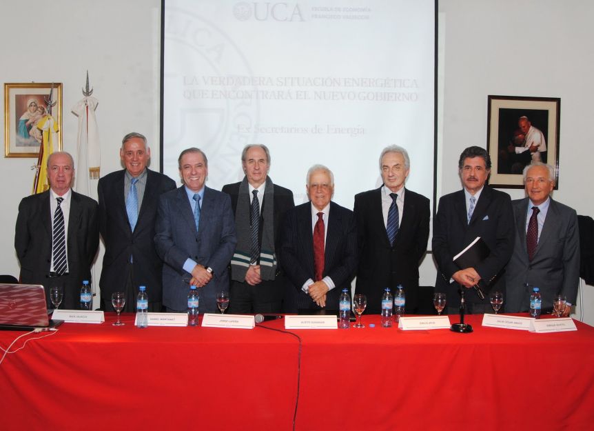 Ex Secretarios de Energía rechazan la nueva Ley de Hidrocarburos