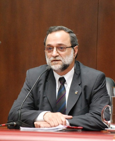 “No estoy de acuerdo con ampliar nuestro espacio”