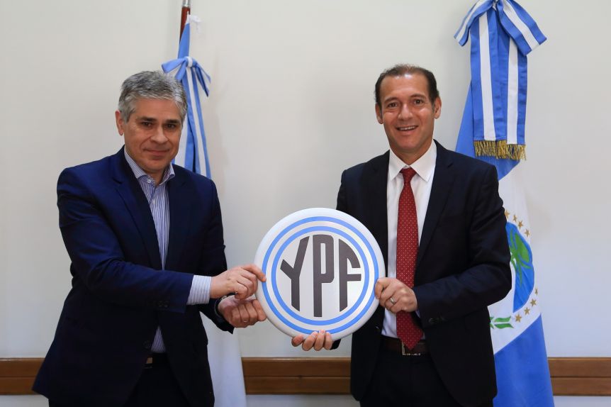 Cumbre de Gutiérrez y González por inversiones en Vaca Muerta