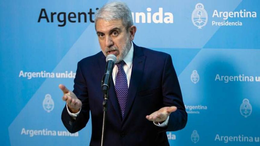 Aníbal cruzó a Pogliano y dijo que Gendarmería está actuando