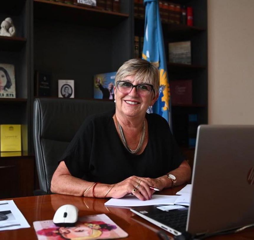 Nancy González se despidió del Senado: “Me voy contenta y orgullosa”