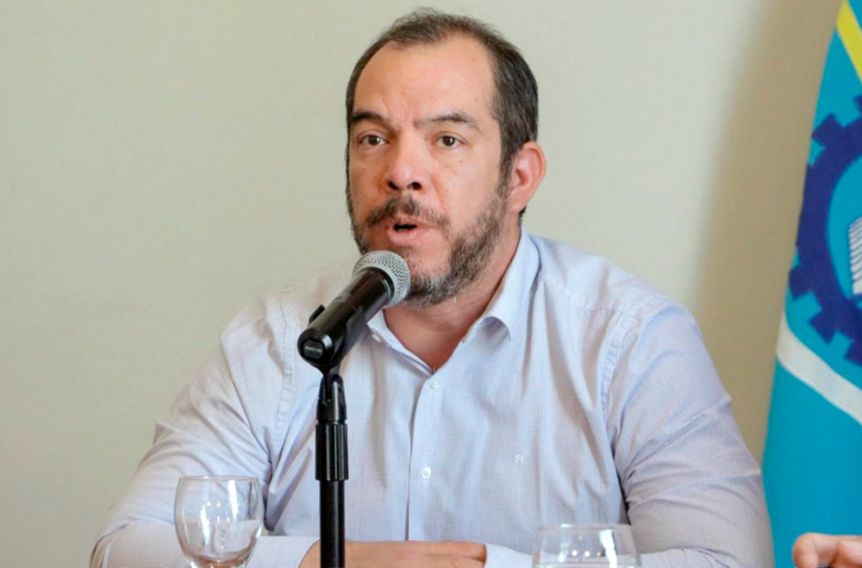 Más cambios en el gabinete de Arcioni: se va Grazzini y no será el último en irse