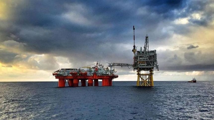 La grieta en JxC: Sánchez cruzó a Montenegro por el amparo contra la exploración petrolera