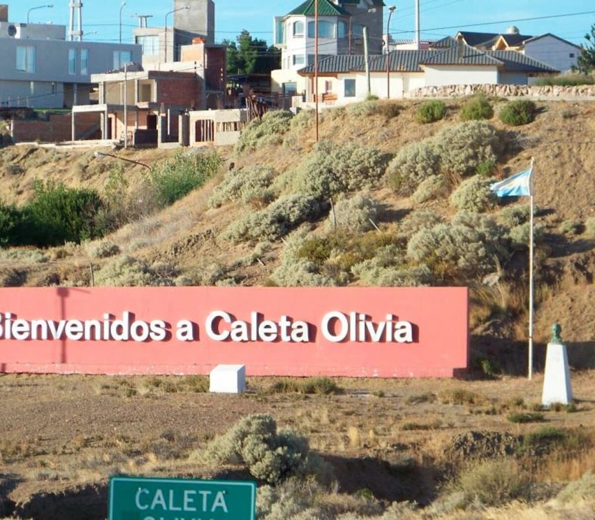 Empleados municipales de Caleta Olivia que no se vacunen serán dispensados y habrá descuentos en su salario