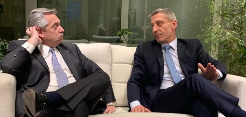 ¿Palo para Alberto?