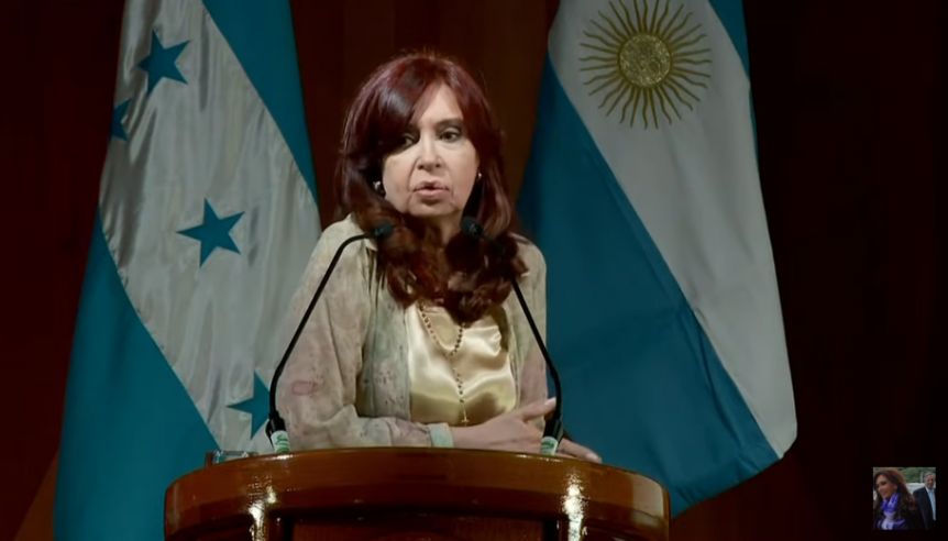 Narcotráfico, machismo y crisis ambiental: los ejes del discurso de CFK en Honduras