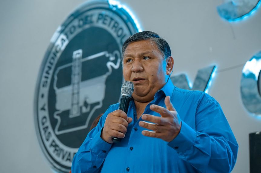Petroleros en alerta: