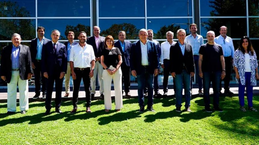 Juntos garantizó su apoyo al acuerdo con el FMI