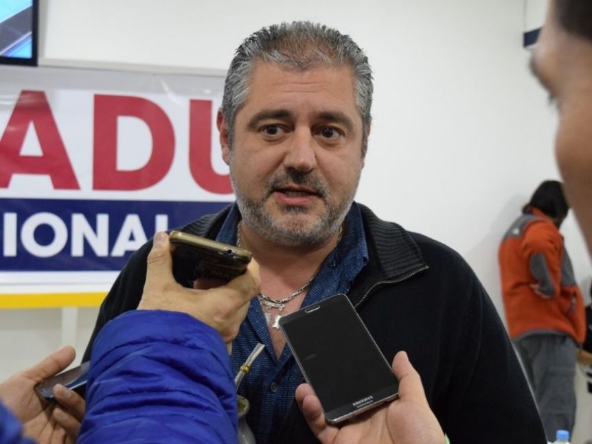 Se picó la interna radical: “Costa es un sectario y Omar Fernández es un veleta”
