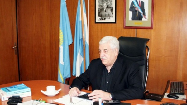 Bambaci habla de presiones por Alpesca