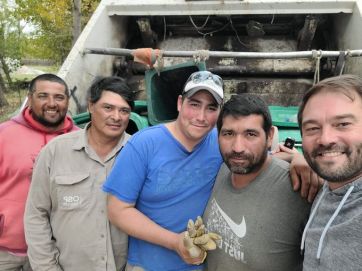 Intendente rockero y limpito...