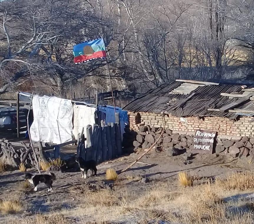 Tensión entre la justicia rionegrina y la comunidad Lof Carrilafquen por el posible desalojo de las tierras