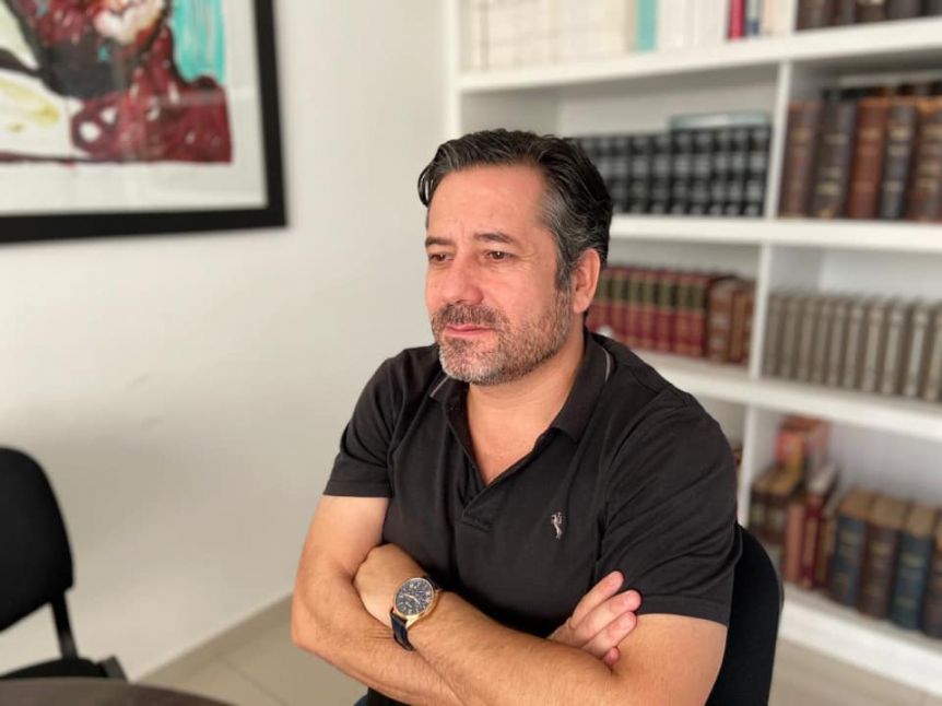 Diputado neuquino dona su sueldo para Fondo Educativo