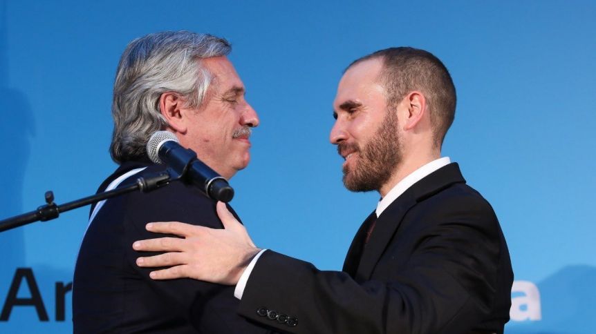 Alberto y Guzmán salen a bancar la parada tras el bombazo que provocó el Kulfasgate
