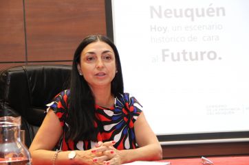 Neuquén: Danza de nombres para la fórmula azul