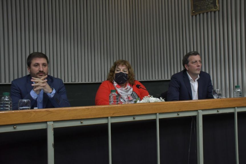 El Poder Ejecutivo brindó un informe de gestión ante la Legislatura