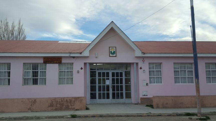 En Gobernador Gregores insisten que las escuelas siguen con problemas edilicios