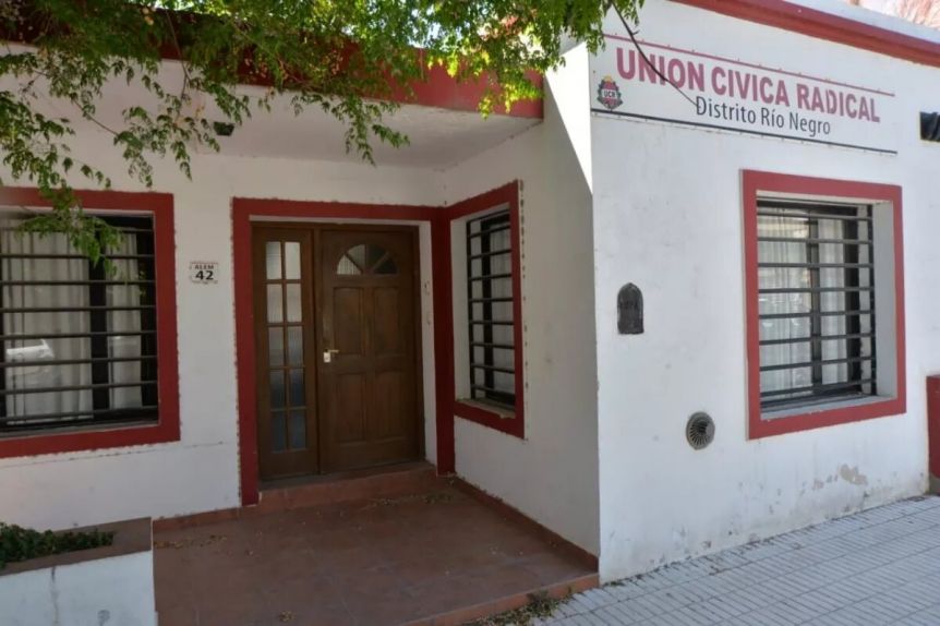 Los intendentes radicales le hicieron un fuerte llamado de atención su partido