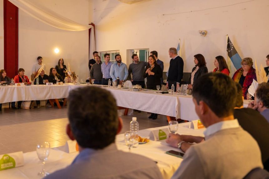 Arabela Carreras lanzó el plan modernizar las Comisiones de Fomento