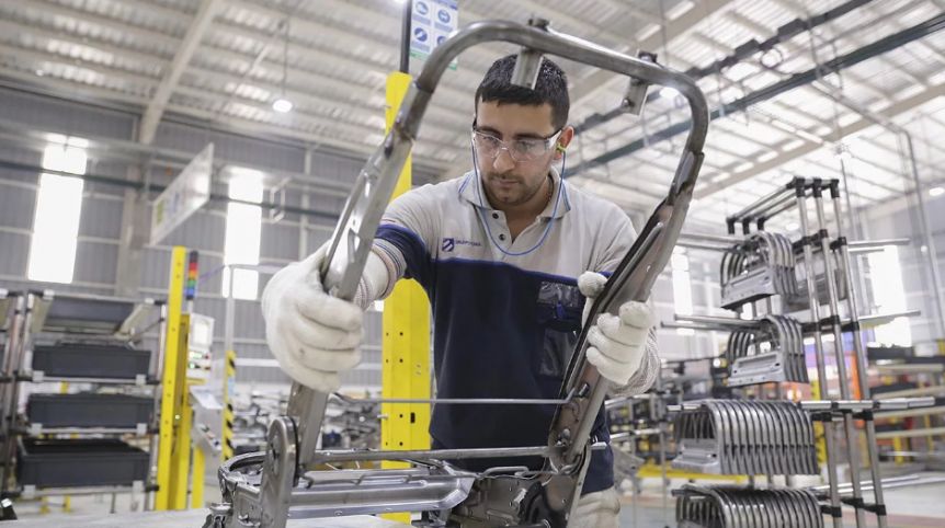 Empresarios PyMes piden al gobierno prioridad para importar insumos