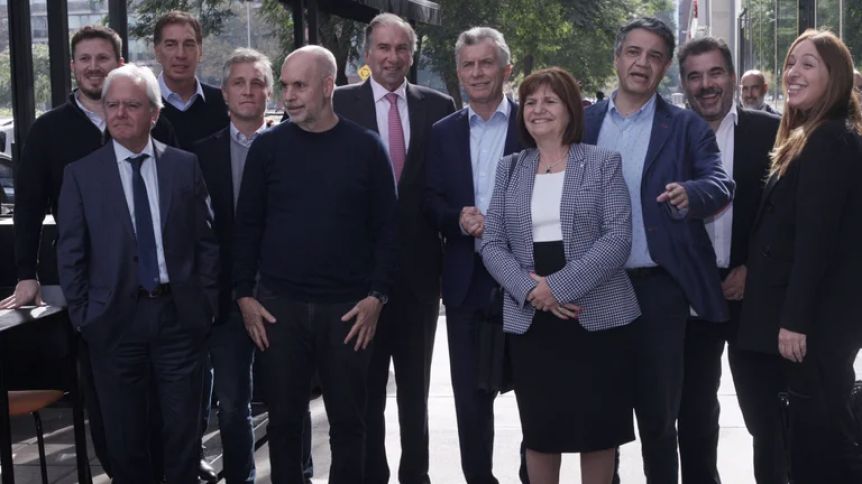 Antes del almuerzo del PRO, Bullrich volvió a agitar la interna