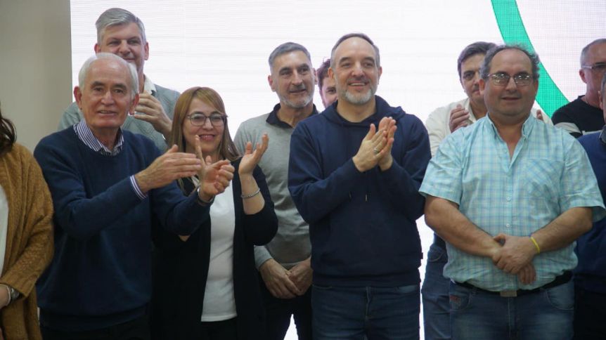 “Nos Une Río Negro” suma adeptos y se recrudece la interna en el peronismo