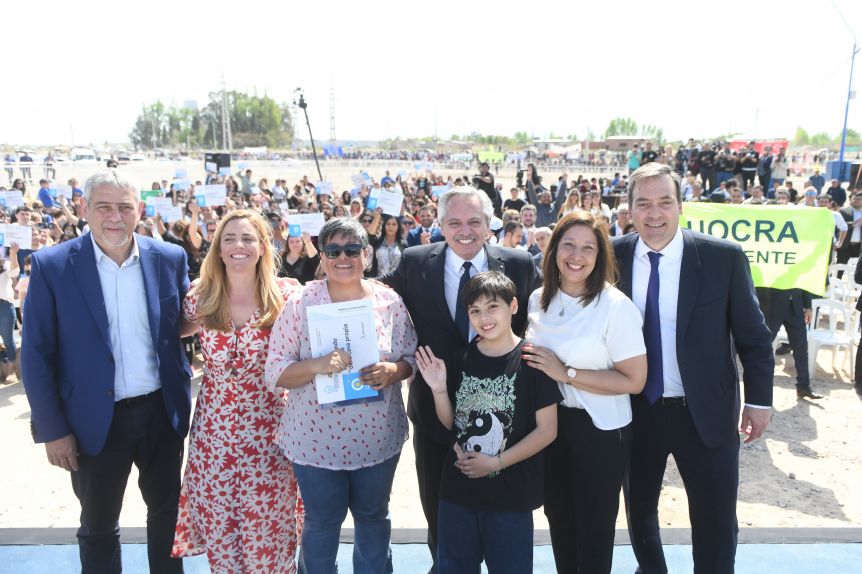 En medio del conflicto en Villa Mascardi, el Presidente reunió a los Soria y a Carreras en Roca
