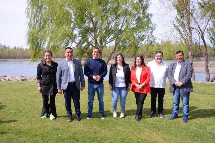 Un sector del peronismo manifestó su apoyo a la candidatura del dirigente radical Juan Peláez