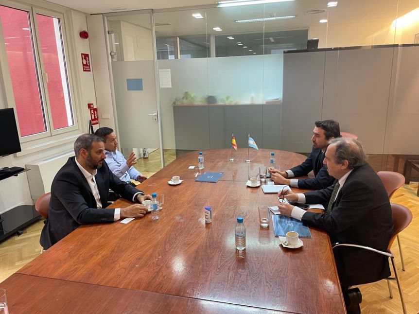 CAFACH se reunió con el embajador argentino en España, Ricardo Alfonsín