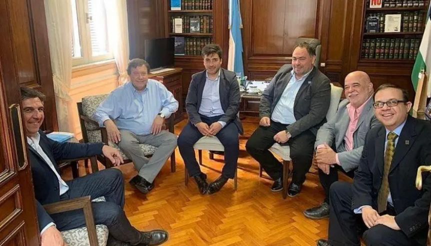 La Federación de Empresarios de la provincia le pidió a Doñate y a Weretilenck apoyo para las pymes