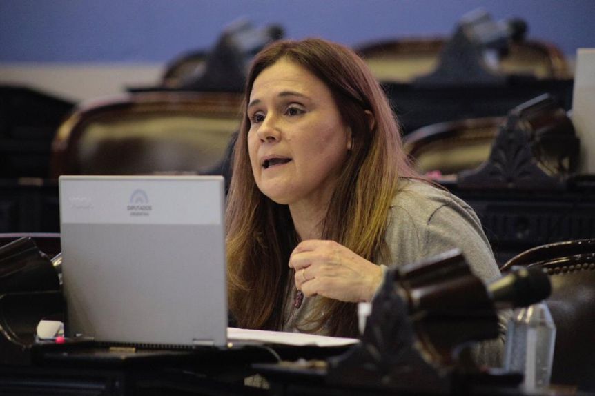 Tras fuertes críticas, diputada patagónica tuvo que explicar su ausencia en el debate por el Presupuesto 2023