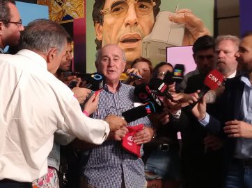 Parrilli indicó que el PJ neuquino “está en un momento deliberativo” y espera que “se ponga de pie”