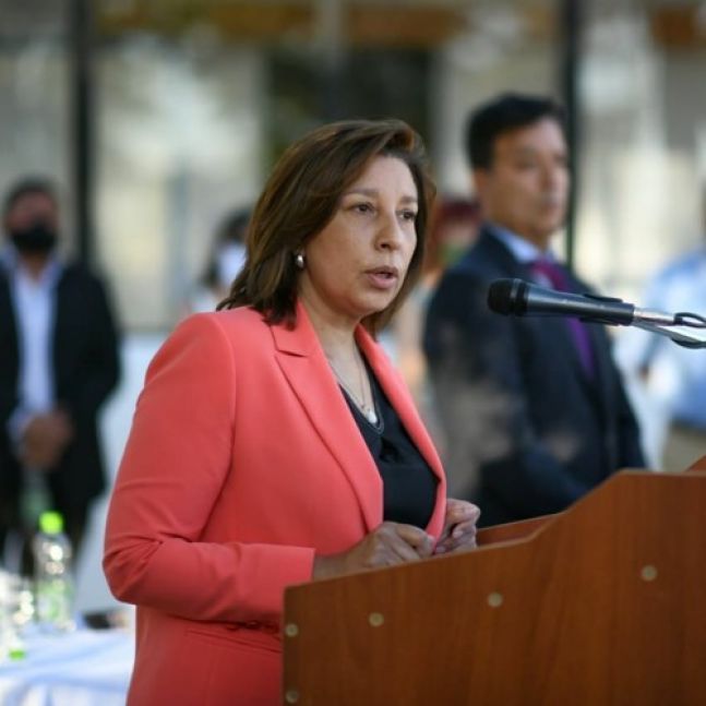 ¿Arabela Carreras será la sucesora de Gennuso?