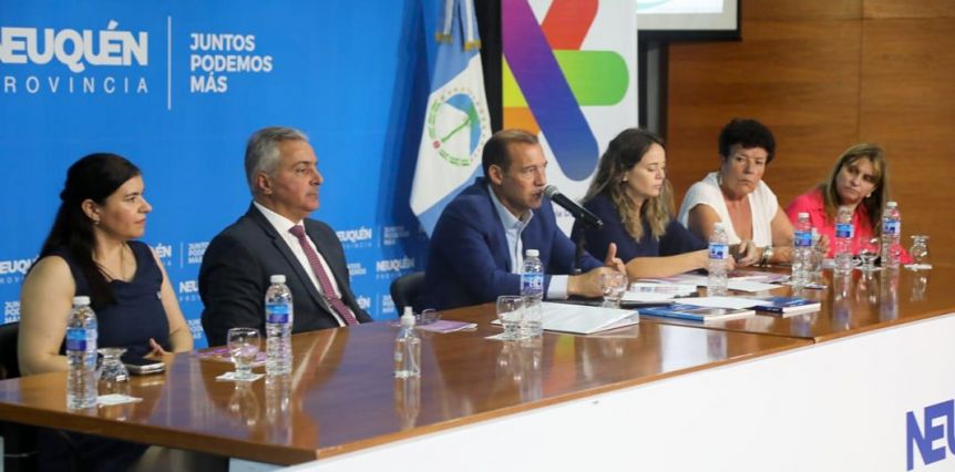 El Ministerio de las Mujeres señaló que se pide ayuda por violencia de género cada una hora