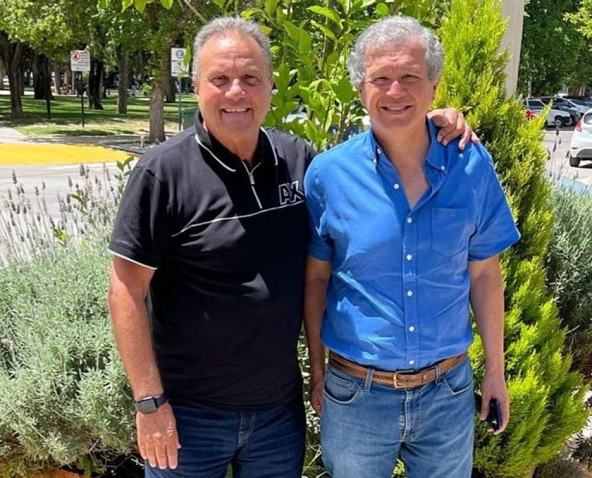 Previo a la visita de Milei a la Provincia, su candidato a gobernador cierra filas con díscolos de JxC