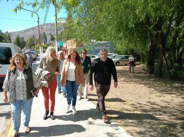 Vidal recorre la provincia a modo de campaña y ordenando el frente opositor
