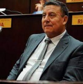 Le robaron más de 15 mil dólares a un diputado en su casa
