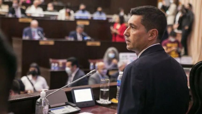 Con miras a la gobernación, Koopmann aseguró que el Fondo anticíclico acumuló más de $9 mil millones