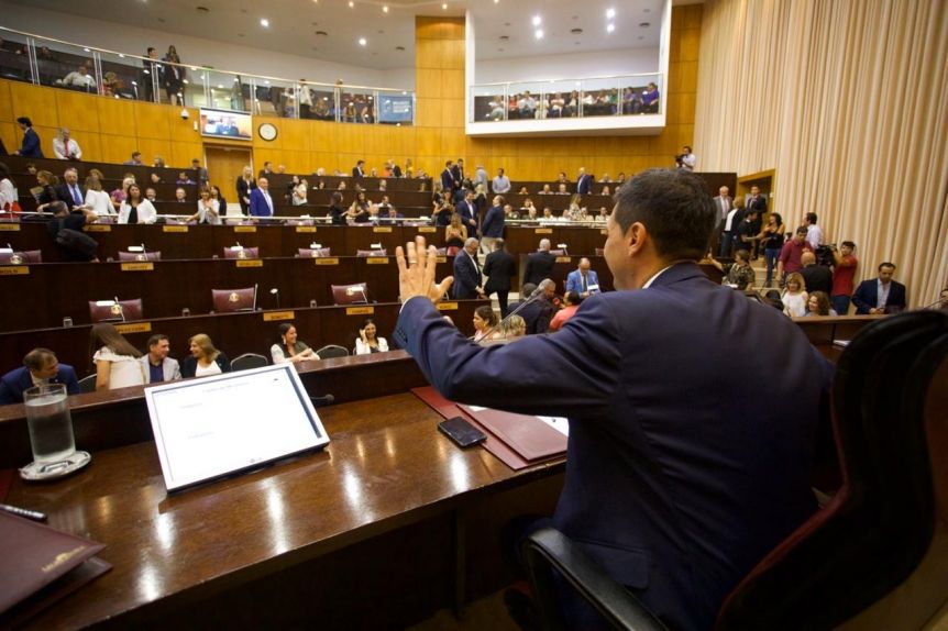 Con 334 sanciones y 49 leyes, Koopmann destacó la producción legislativa del 2022