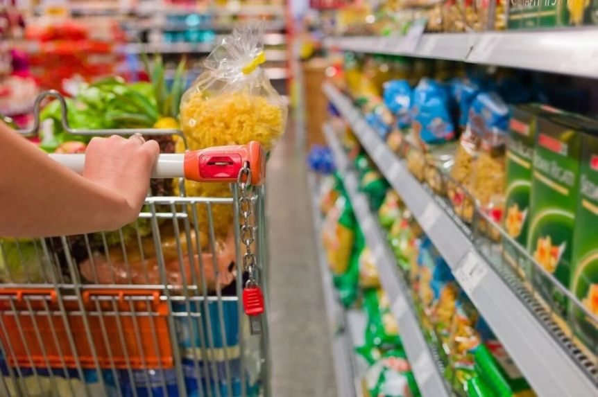 En 2022, la Canasta Básica superó el 100%: ¿cuánto necesita una familia para no ser pobre?