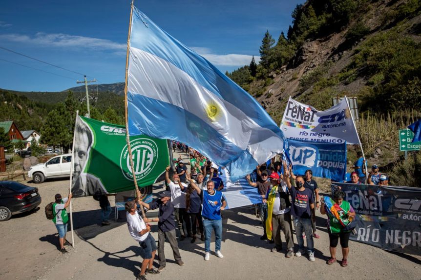 La marcha por el Lago Escondido ya tiene fecha
