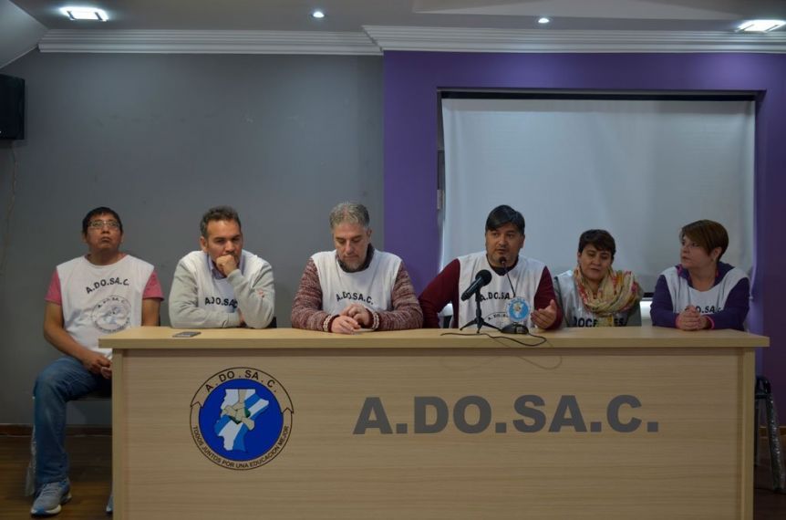 ADOSAC rechazó la oferta salarial del Gobierno provincial