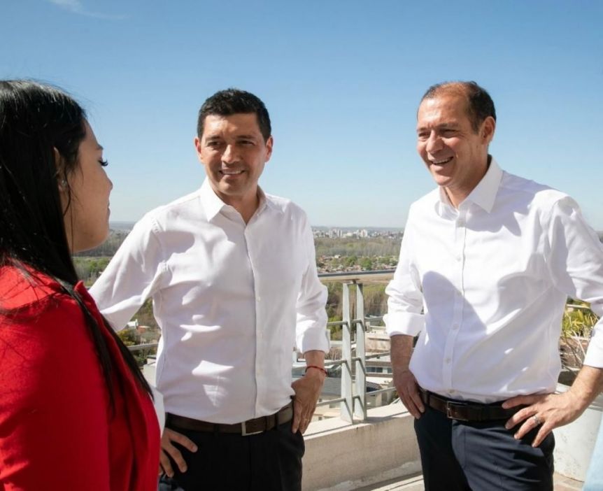 En modo electoral, Koopmann anunció que van a regularizar 30 mil escrituras de viviendas
