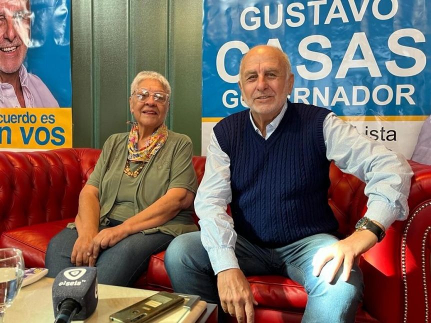 Energía, turismo y tierra, los ejes de la campaña de Gustavo Casas